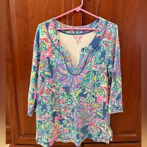 Lilly Pulitzer top, Size large